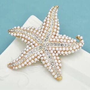 Betsey Johnson Elegant Starfish Pearl Brooch